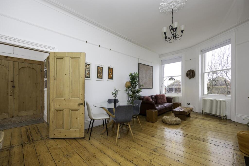 Apartment in Brighton, Brunswick - View 2