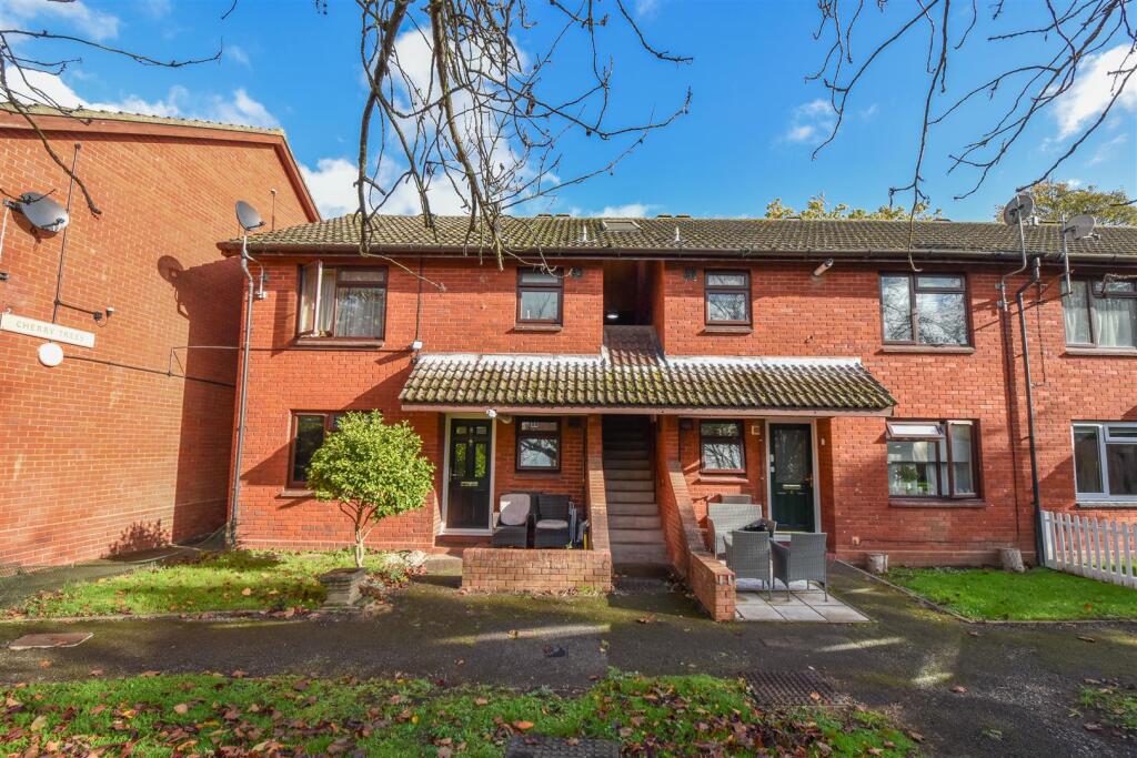 Main image of property: The Meads, Ingatestone