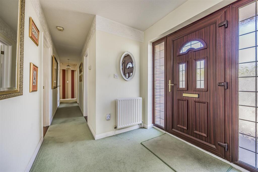 House in Portsmouth - More