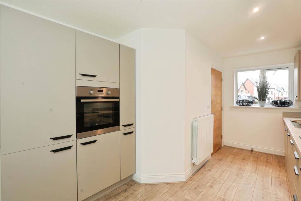 Manchester Road, Northwich photo 5