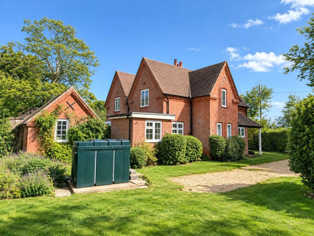 Angel Lane, New Milton, BH25
