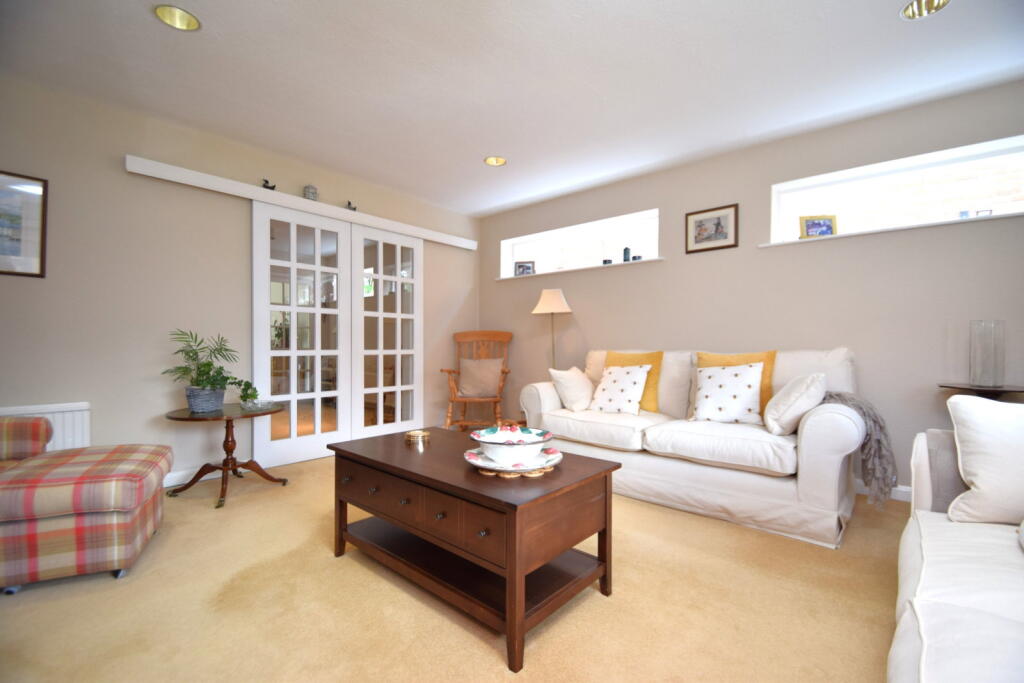 Danesbury Rise, Cheadle photo 3