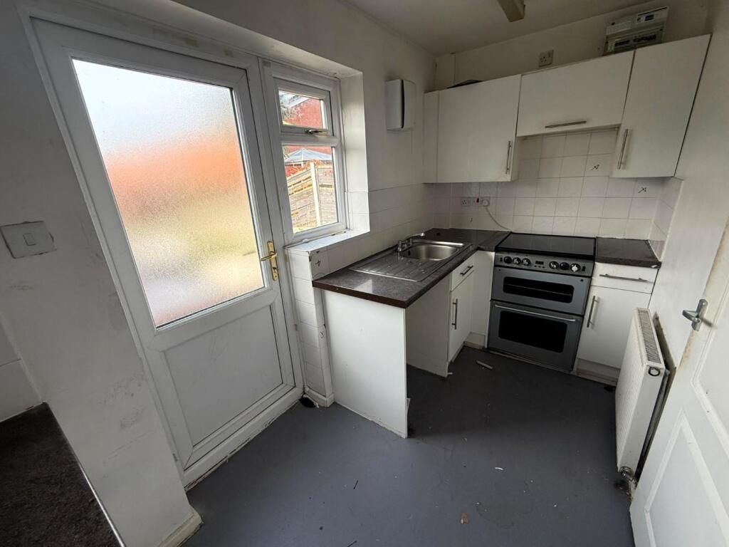 Innis Avenue, Manchester photo 5