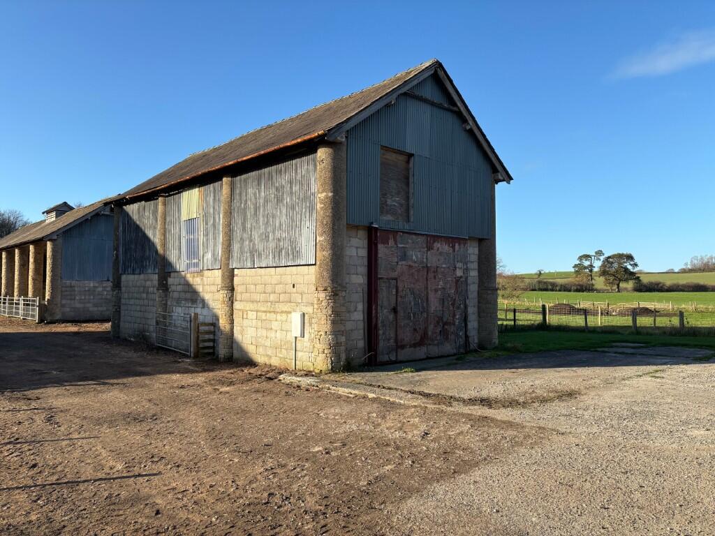Studio house on Barn 1, Spout Lane, Wennington, LA2 8NX, £250,000