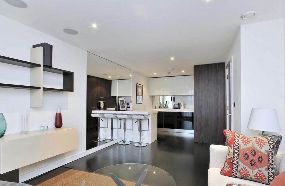 Apartment in London, Grosvenor Waterside, Pimlico - View 2