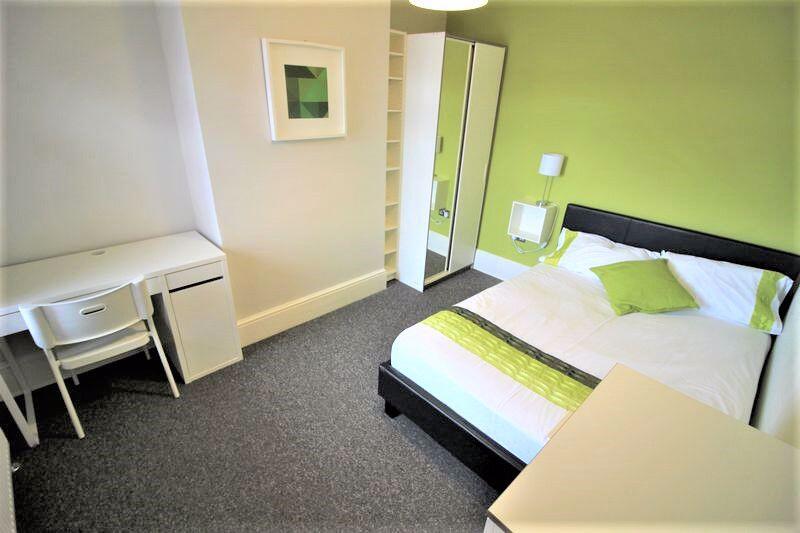 Main image of property: Fully furnished double room to let, Chester Street, Town Centre