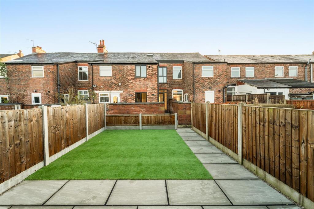 Old Hall Road, Sale photo 3