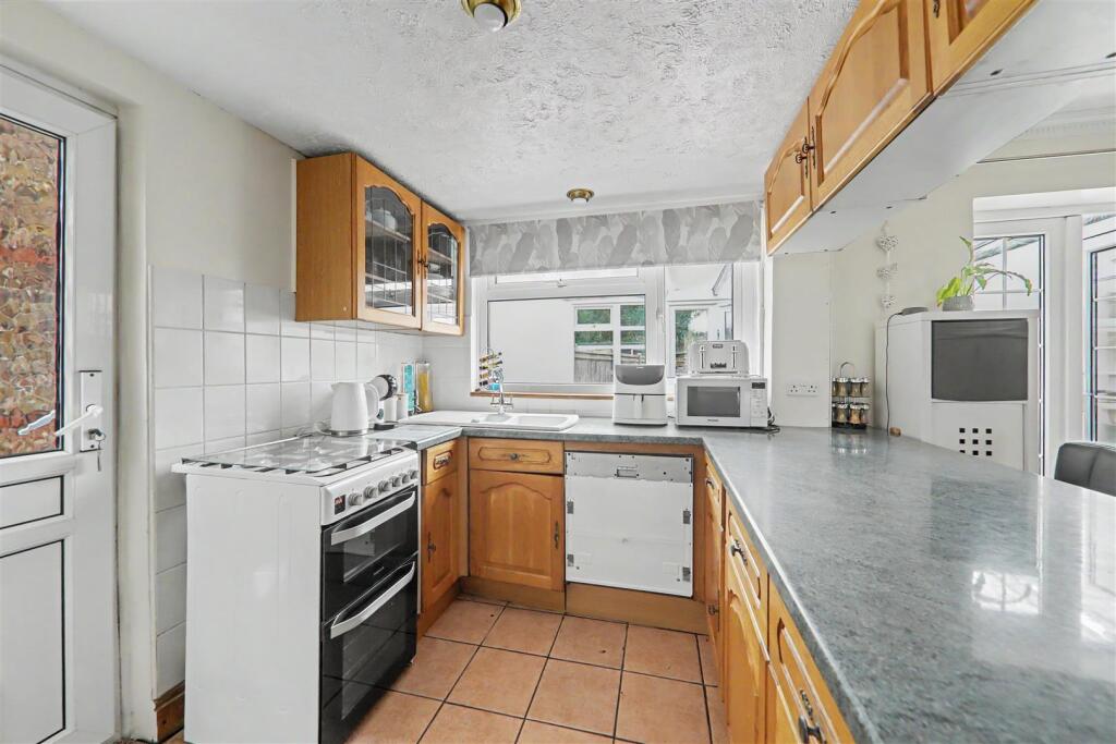 House in Brighton - View 5