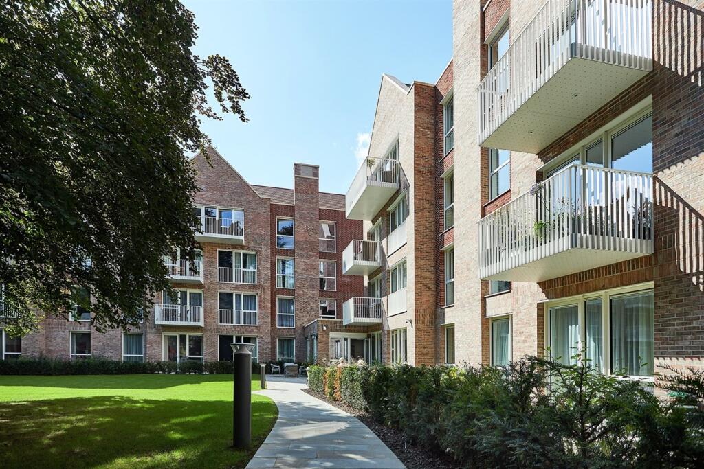 Main image of property: Chapelwood, Alderley Road, Wilmslow