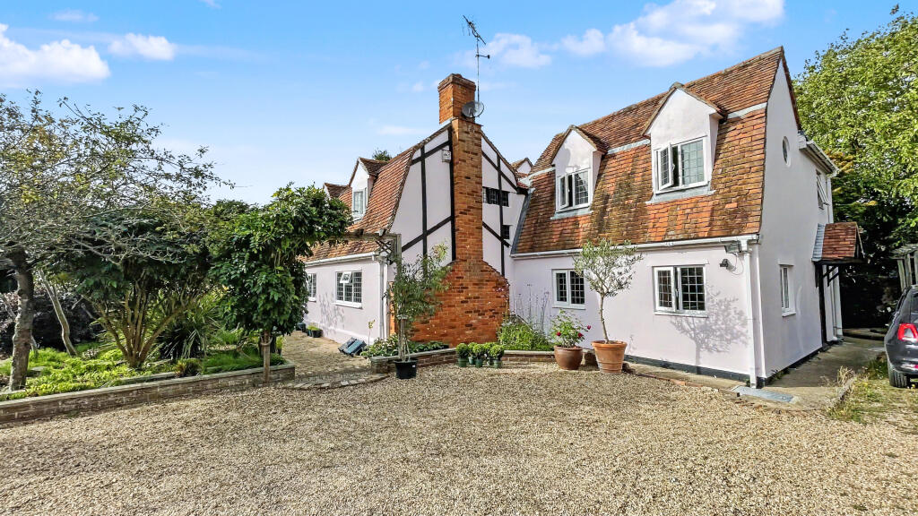 Main image of property: Pond Chase, Colchester, Essex