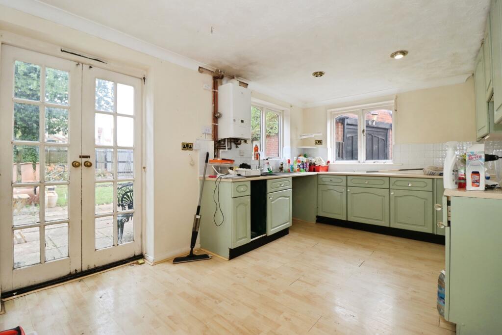 House in Bristol, Ladden Garden Village - View 3