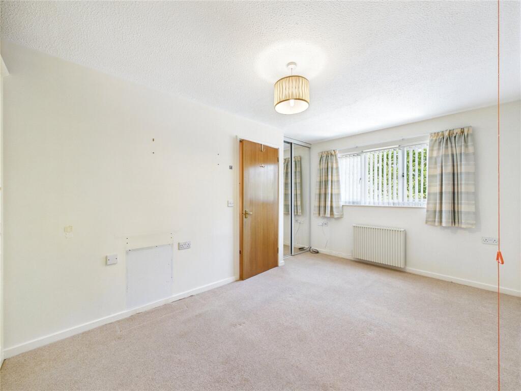 House in East Suffolk, Martlesham Heath, Martlesham - More