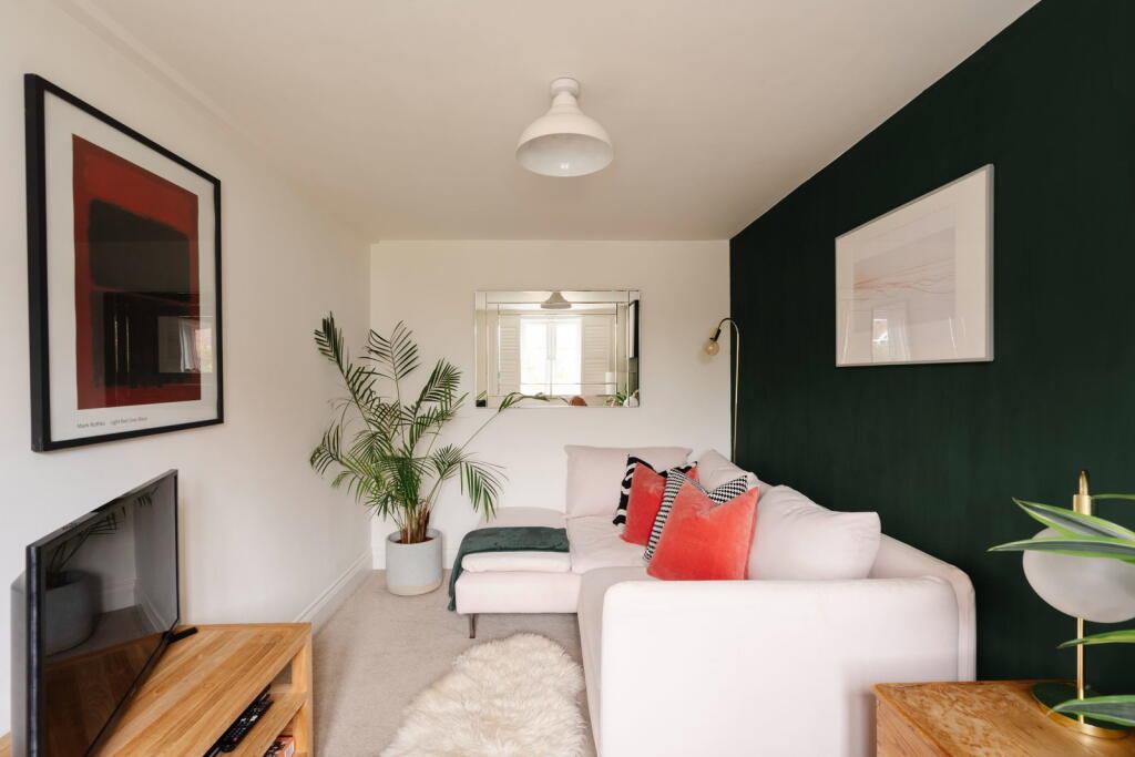 House in Manningtree, Bradfield - More