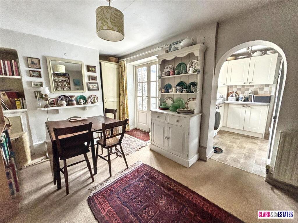 House in Exeter, Devon - View 4