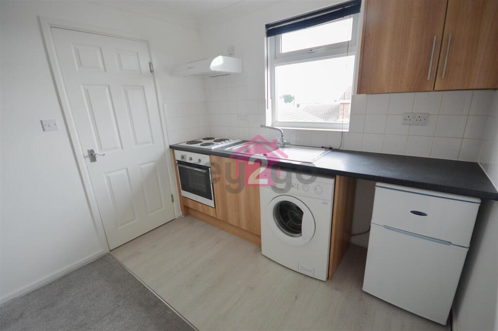 Apartment in Sheffield - View 5