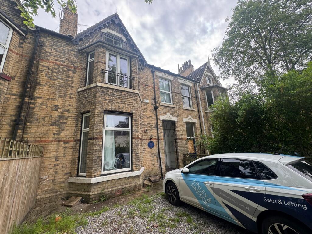 Main image of property: Pearson Park, Hull, East Riding of Yorkshi, HU5