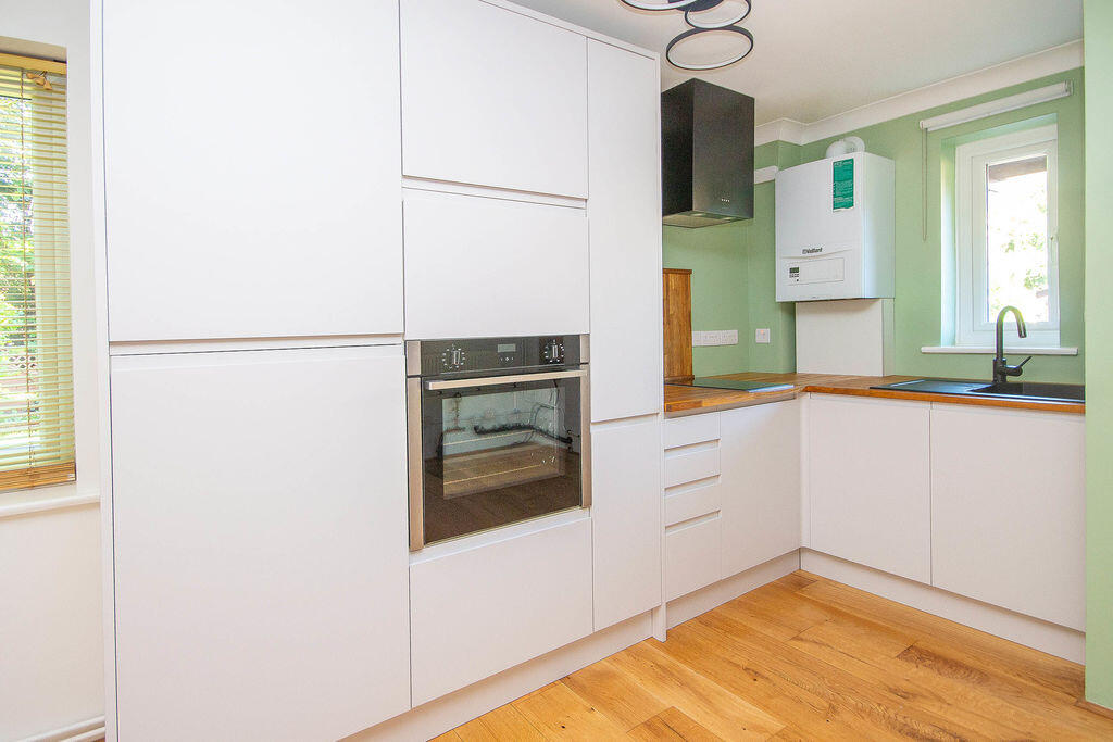 House in Southampton - View 3