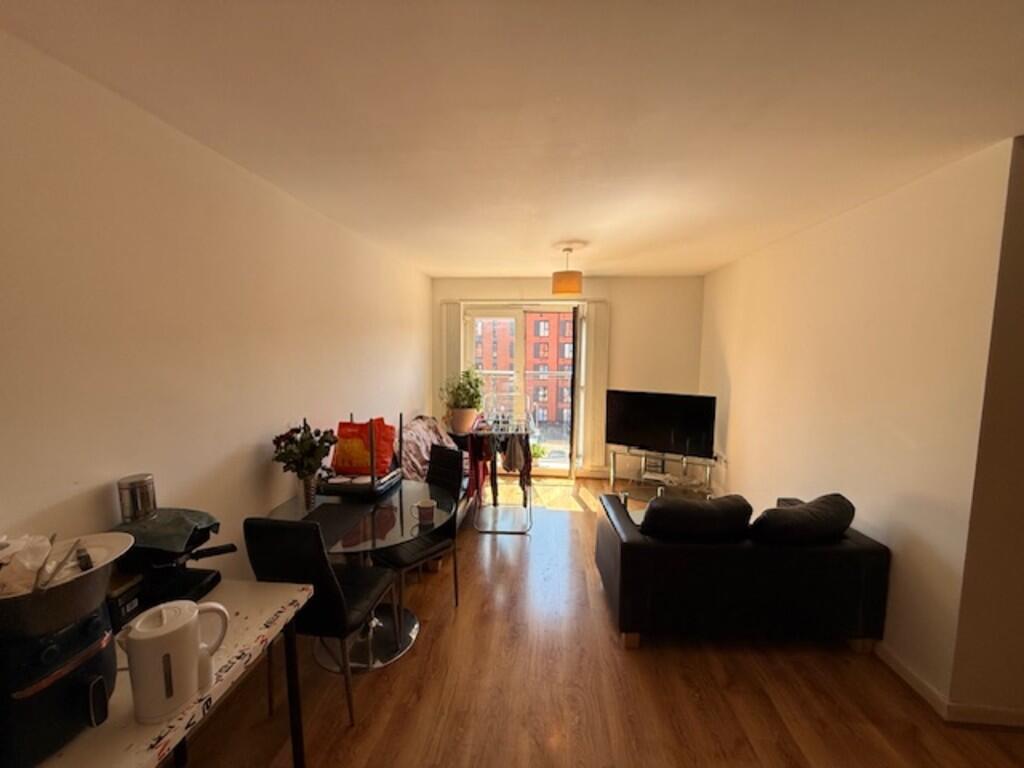 Apartment in Salford, Ordsall - View 3