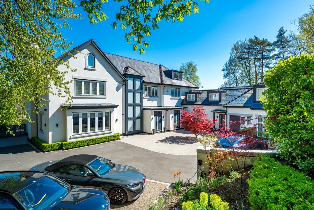Main image of property: Willowmead Drive, Prestbury, Macclesfield, Cheshire, SK10