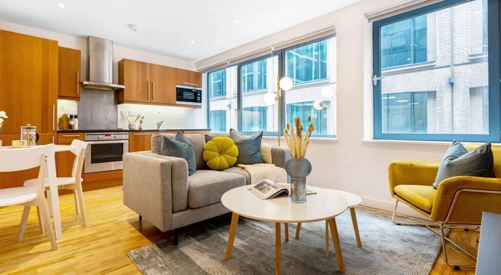 Main image of property: 95 Fetter Lane, London EC4A