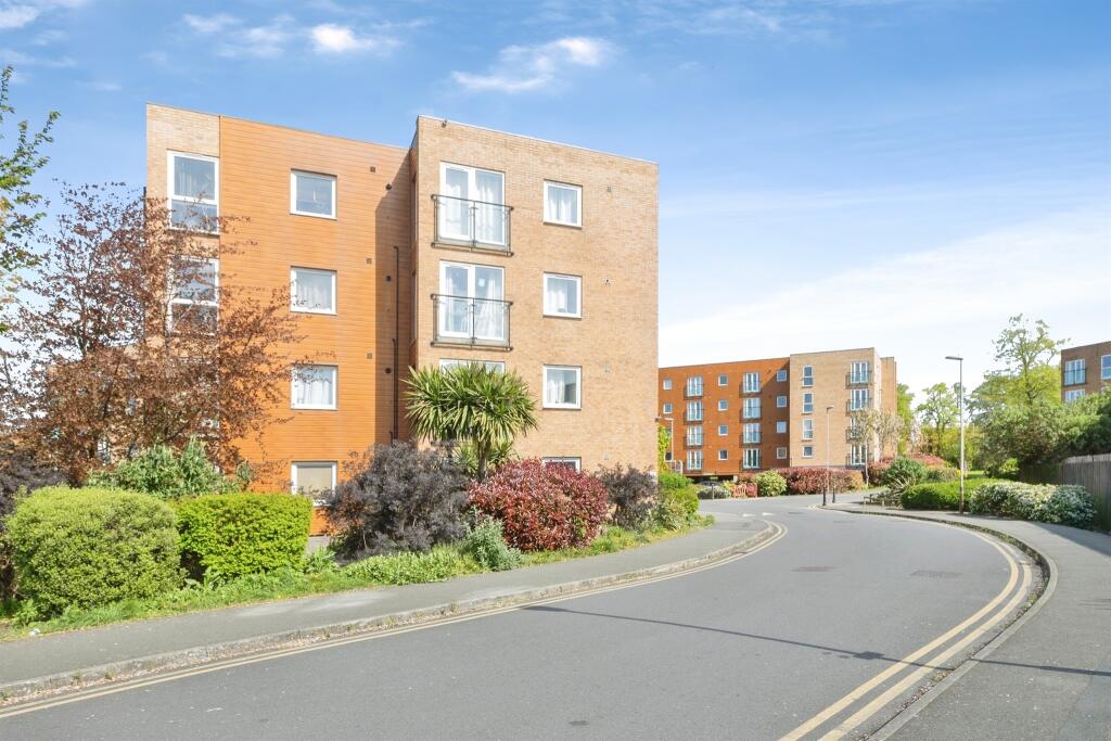 Main image of property: Pavilion Close, Leicester