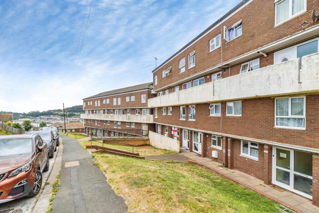 Main image of property: Kingsway, Teignmouth