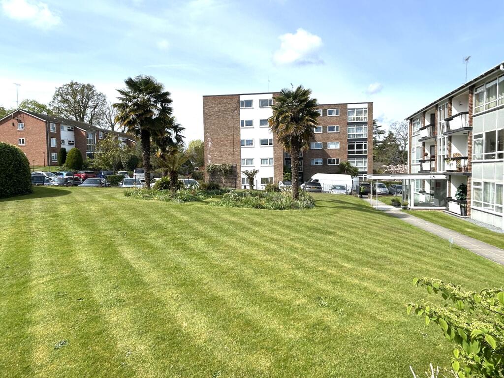 Main image of property: Paddockhall Road, Haywards Heath, RH16