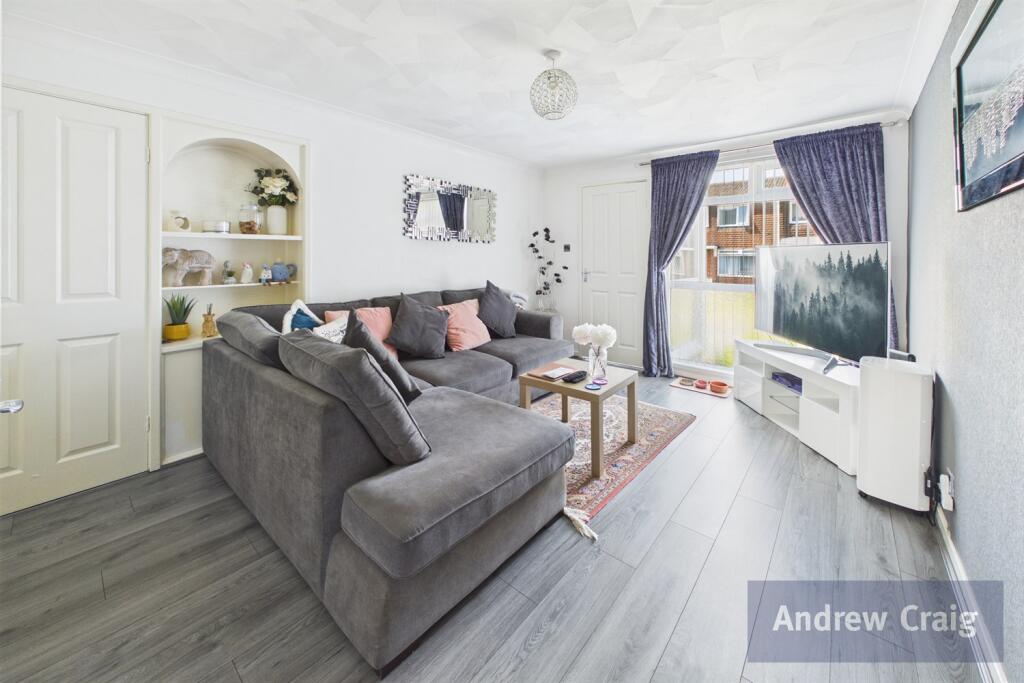 Apartment in South Tyneside, North East - View 2