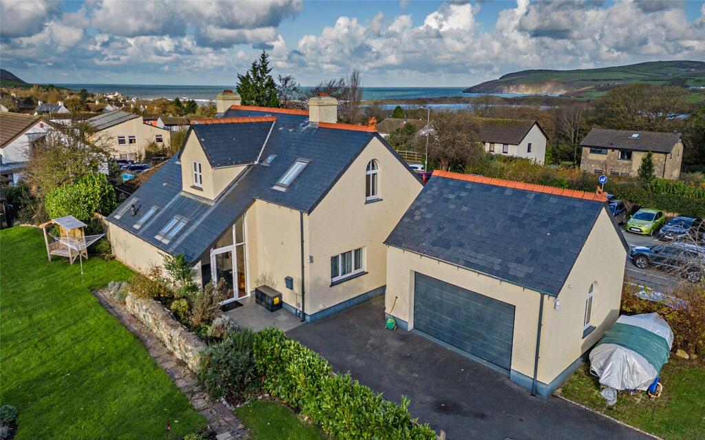Main image of property: Long Street, Newport, Pembrokeshire, SA42