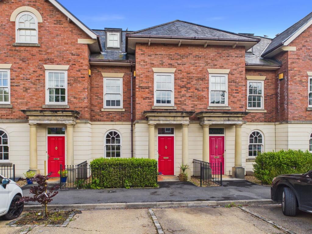 Main image of property: Abbeycroft Close, Tyldesley, M29