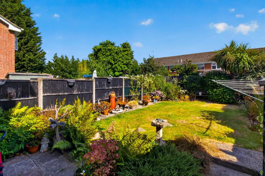 House in Malvern Hills, Broadheath - View 4