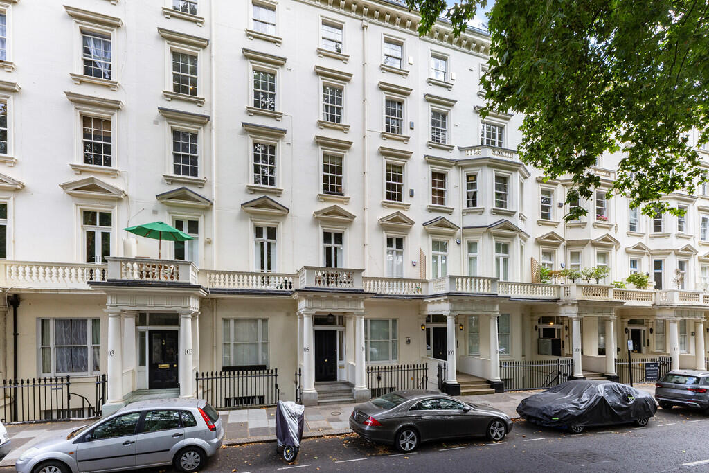 Main image of property: 105 St. Georges Square
