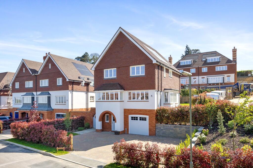Main image of property: Haslemere Heights, Hill Road, Haslemere, Surrey, GU27.