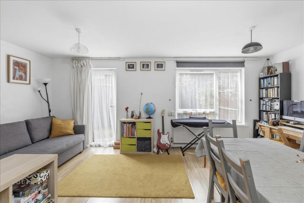 Main image of property: Abbey Gardens, Hammersmith, London, W6