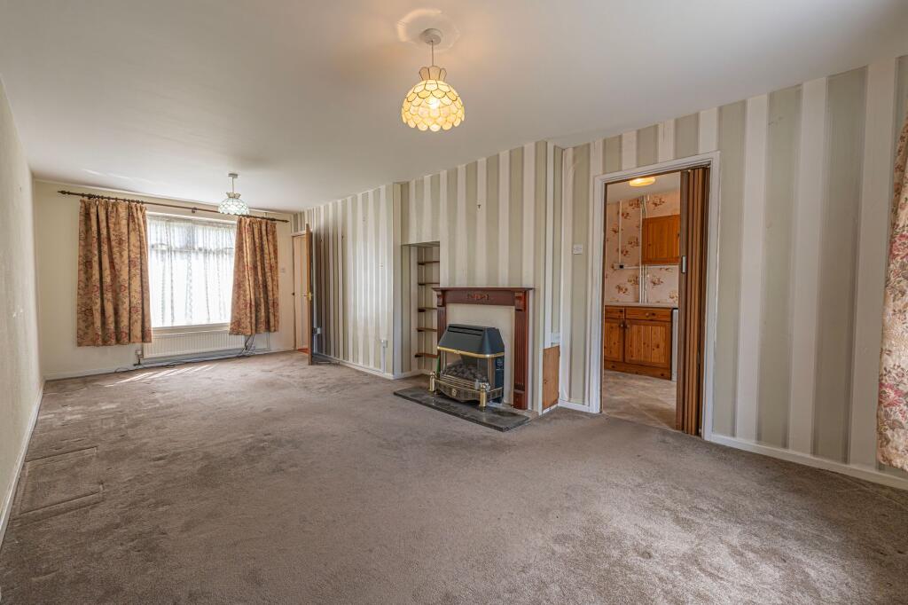 Myra Hess Close, Newport, NP19 photo 3