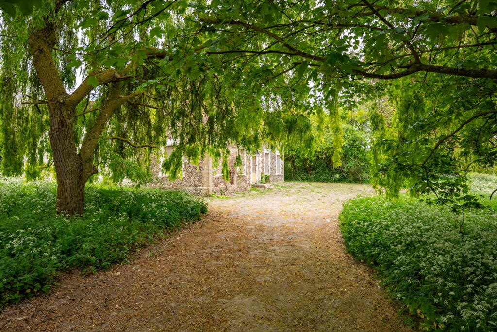 House in Uttlesford, Great Chesterford - View 4
