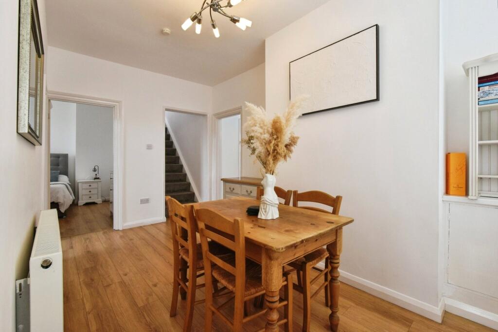 House in Llanelli - View 5