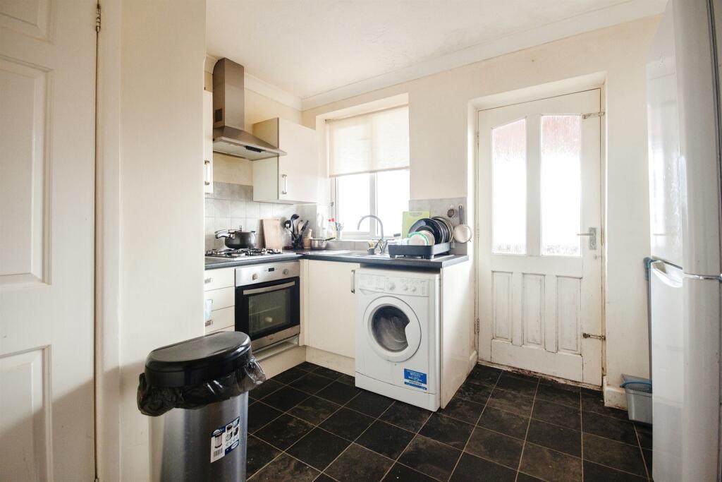 Apartment in Bournemouth - View 4