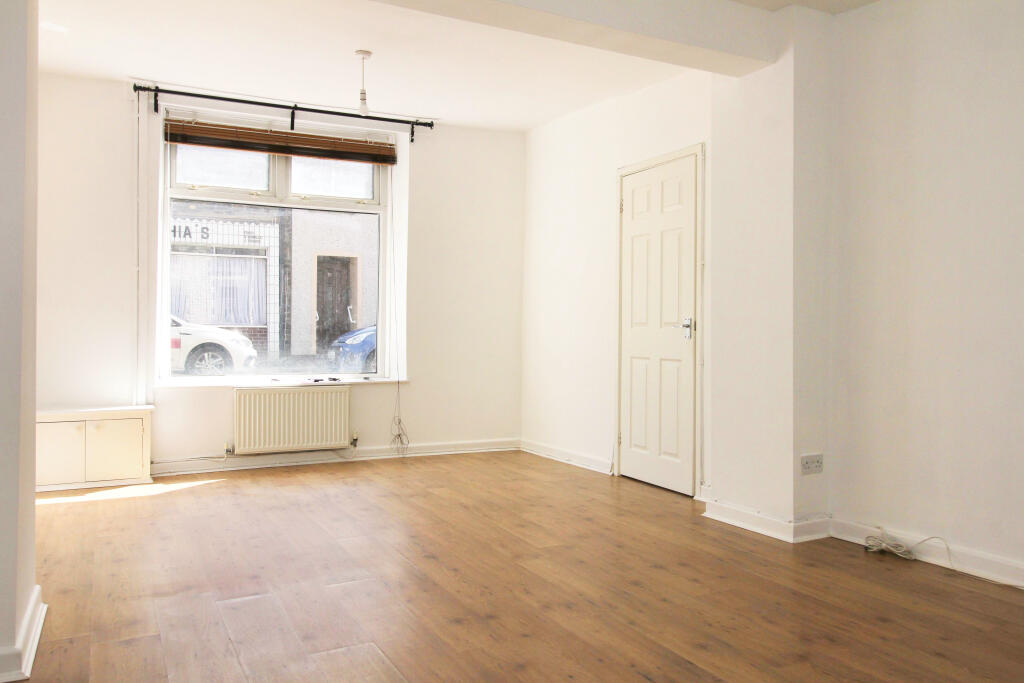 House in Cardiff, Tylorstown - View 3