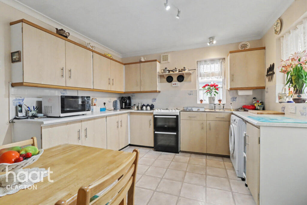 Alleyne Way, Clacton-On-Sea - View 4
