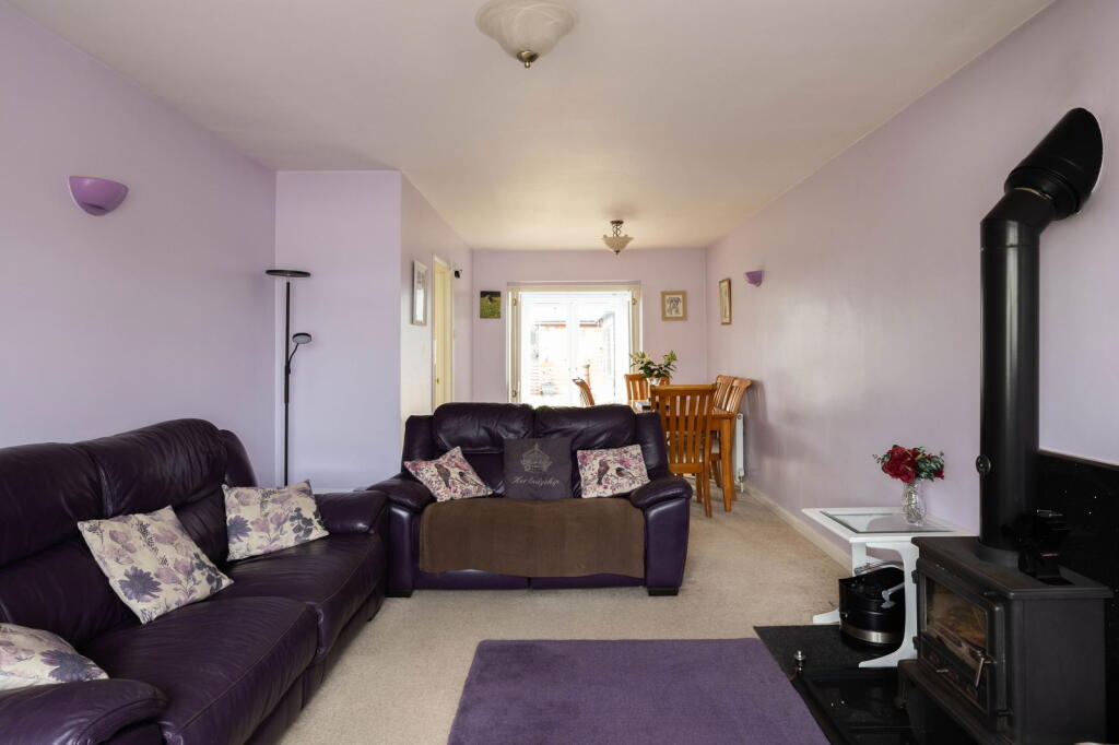 Penleigh Close, Corsham photo 4