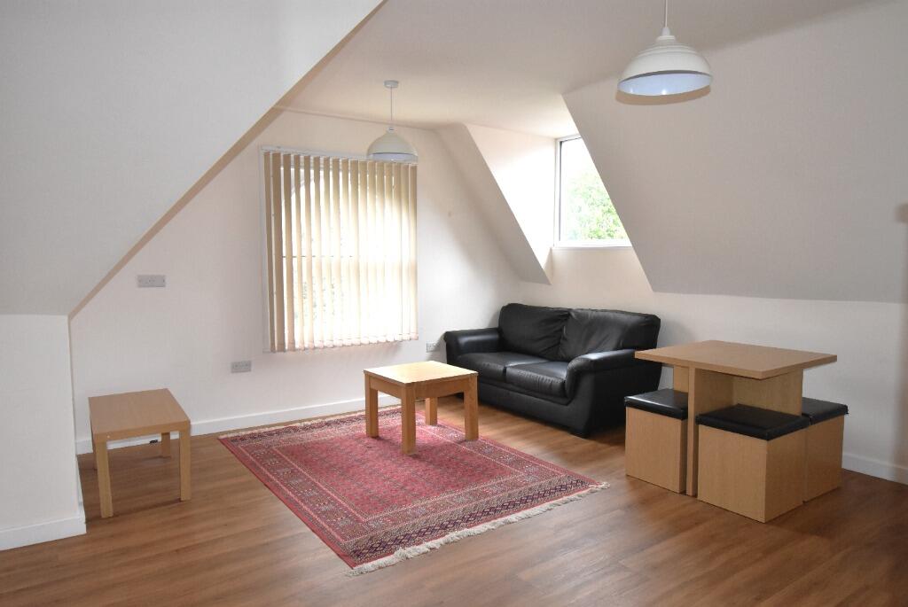 Main image of property: Flat 4, Hull, HU5