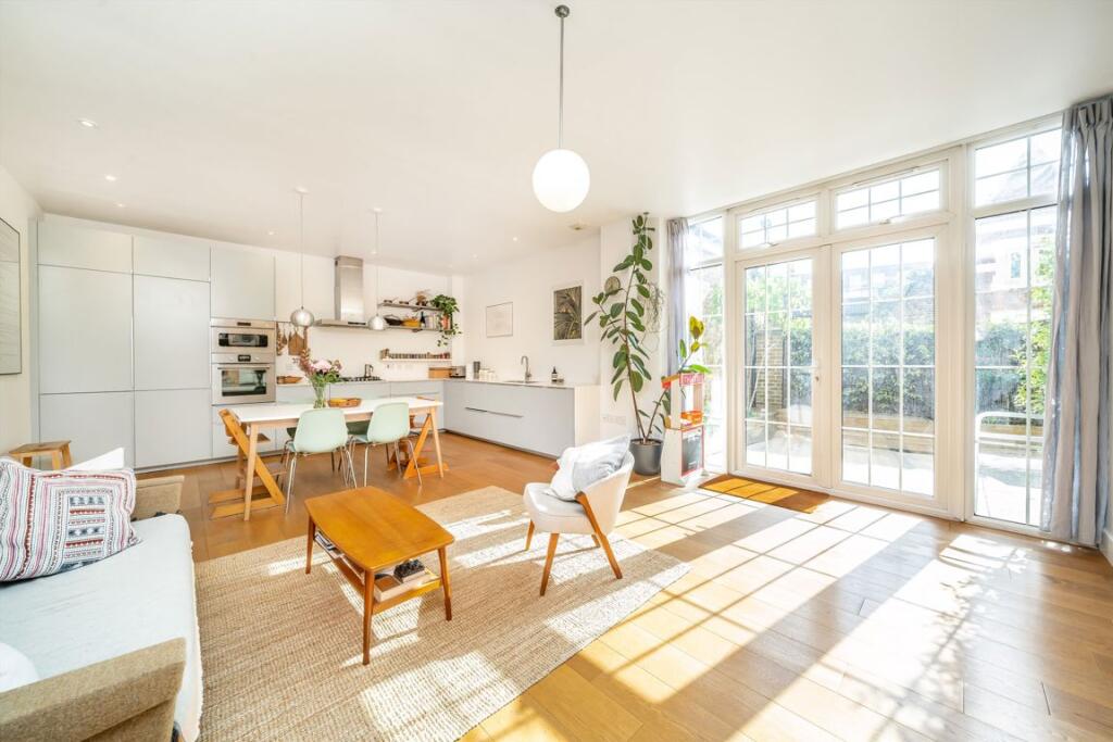 Apartment in London, Lower Clapton, Hackney