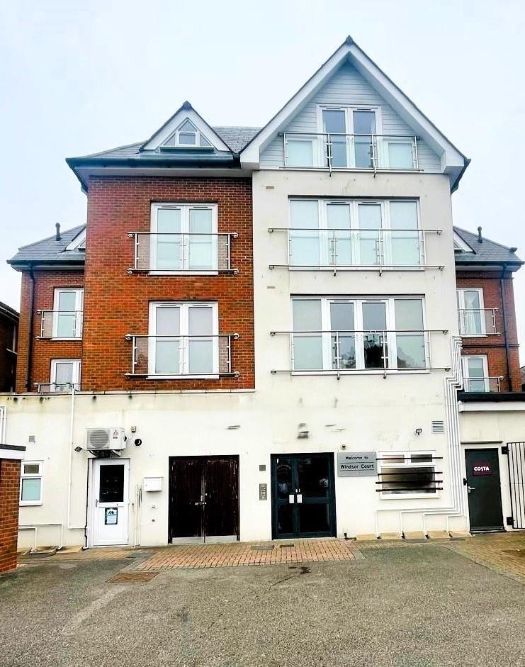 2-bed flat on Library Road, Ferndown, £210,000