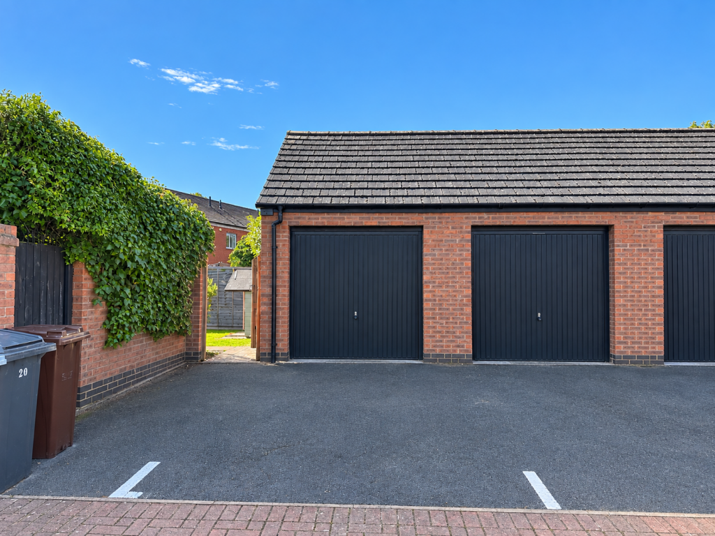 House in Wolverhampton - View 5