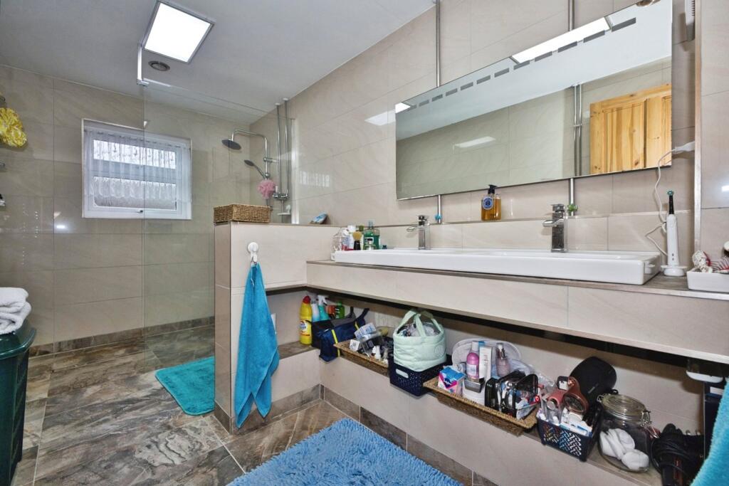 Additional image 12 of Belvedere Road, Yeovil, BA21