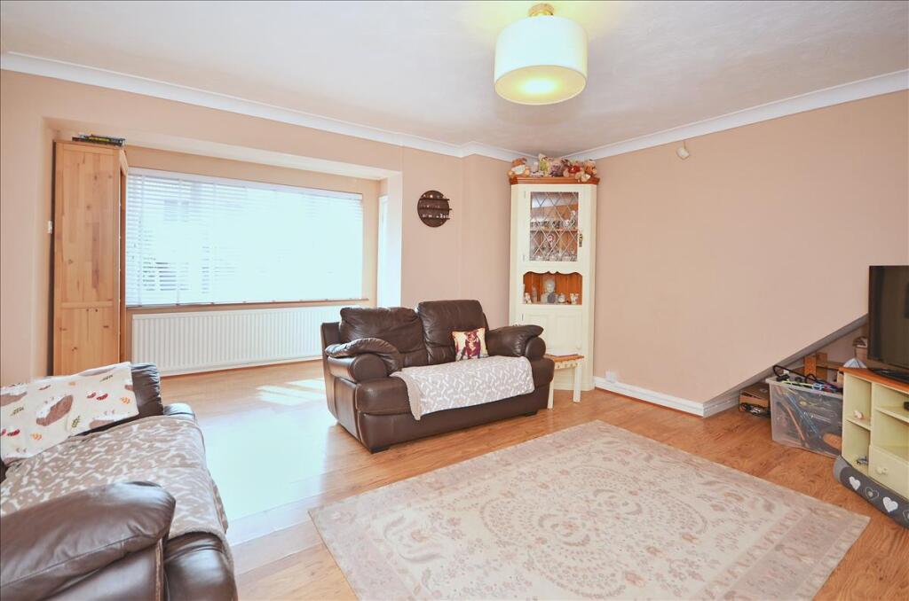 Northfield Avenue, Ringstead, Northamptonshire, NN14 - View 4