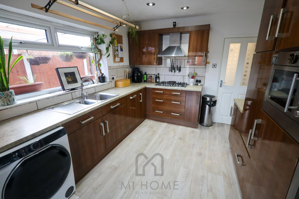Calder Avenue, Freckleton, Preston, PR4 - View 3