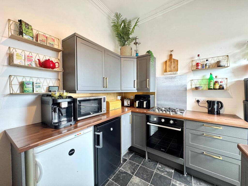 Apartment in Troon, Barassie - View 5