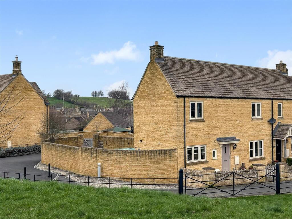 Main image of property: Lady Julianas View, Chipping Campden